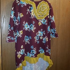 Hi low custom made top.💛